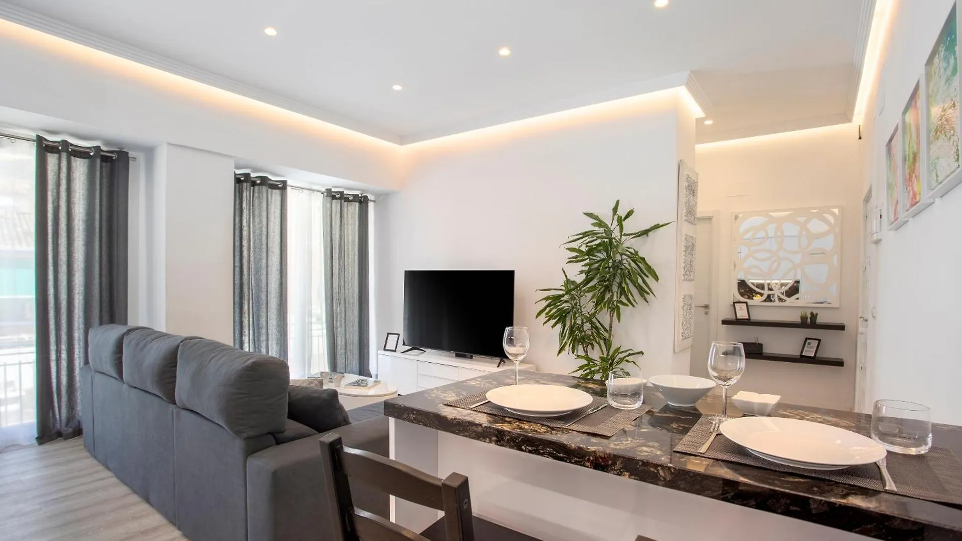 Precioso Apartamento Con Terraza En La Nogalera By Rent Me Torremolinos 0*,