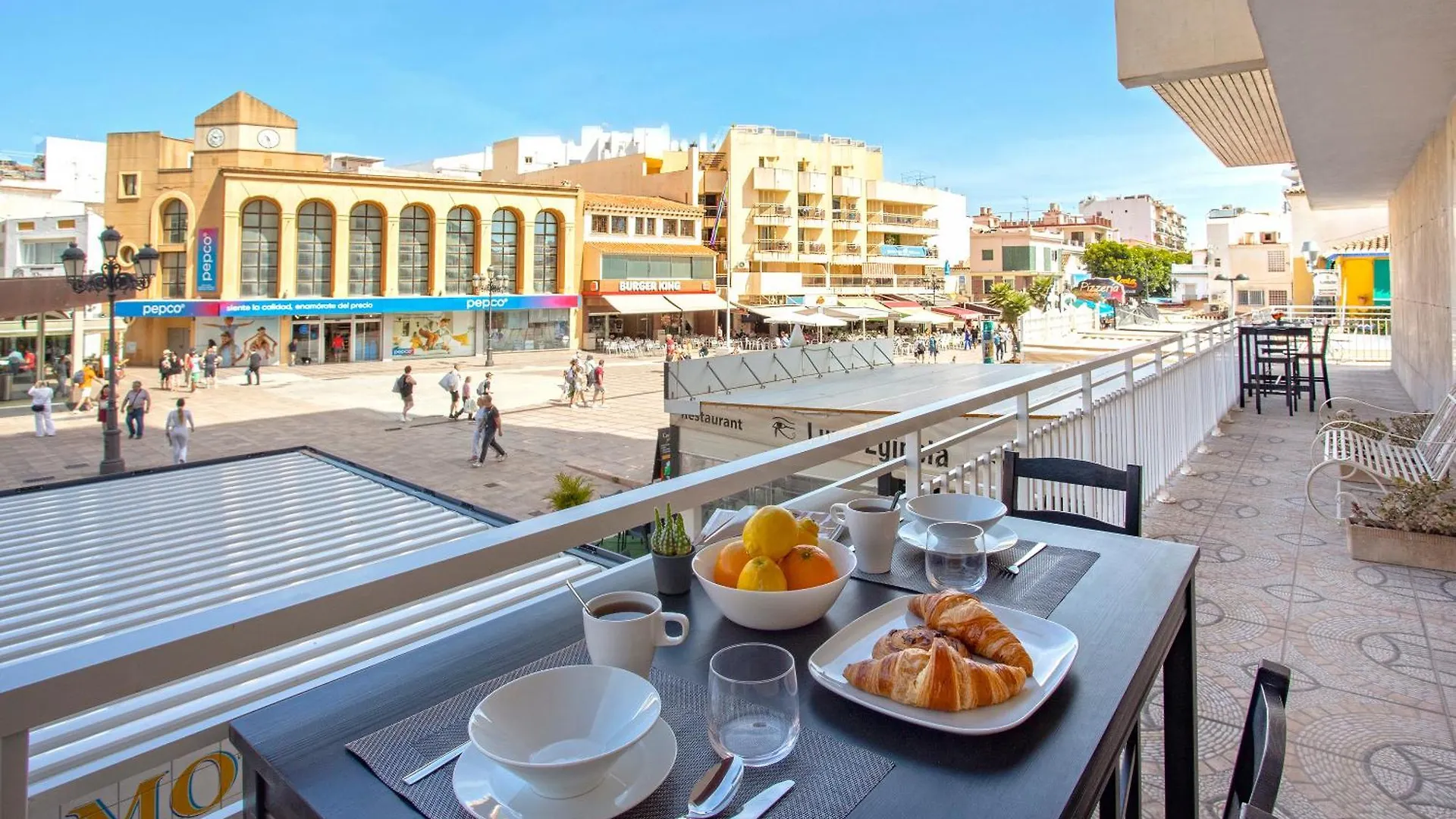Apartment Precioso Apartamento Con Terraza En La Nogalera By Rent Me Torremolinos