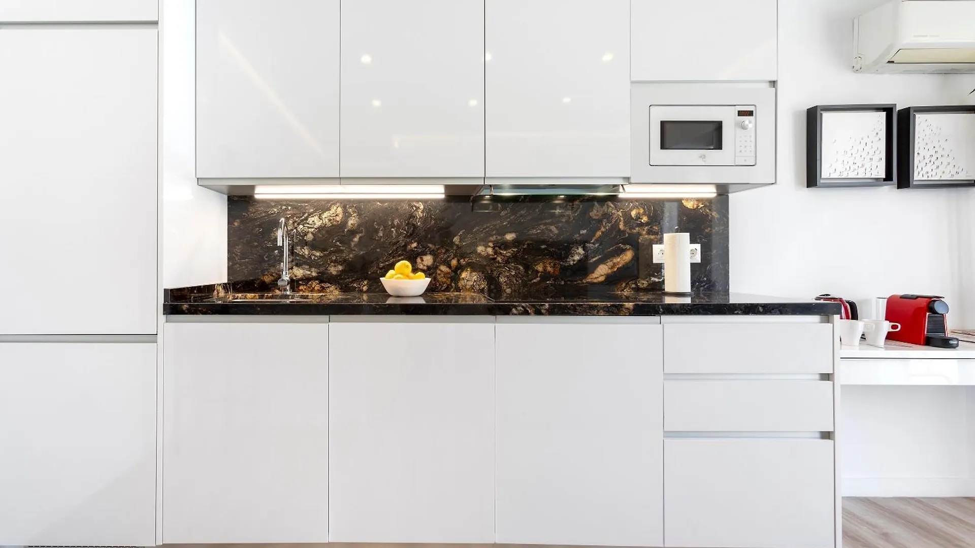Precioso Apartamento Con Terraza En La Nogalera By Rent Me Τορρεμολίνος